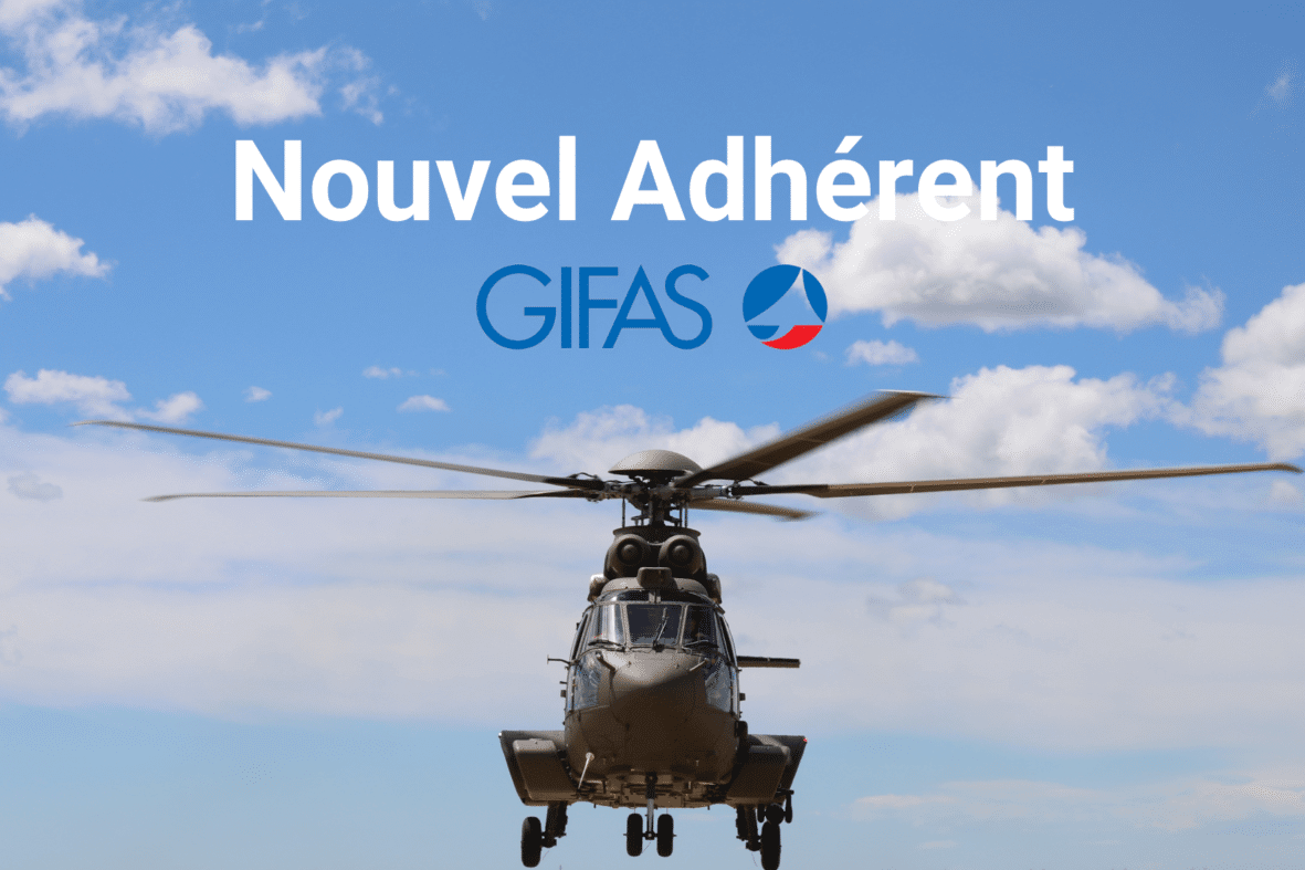 Hélicoptère en vol